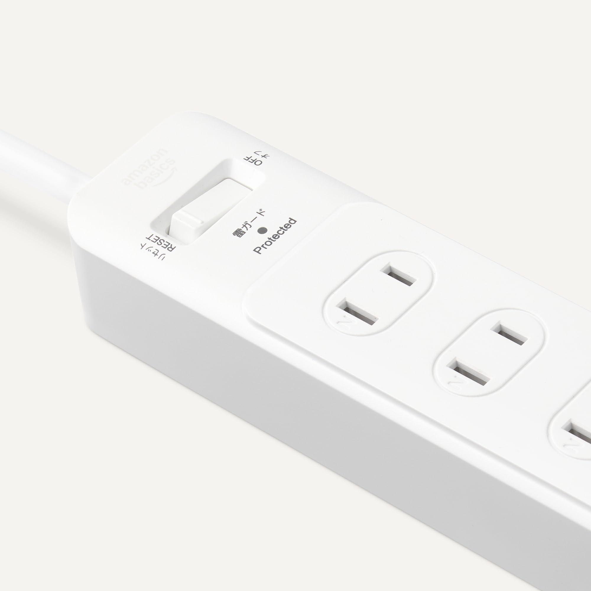 Amazon.co.jp: Amazonベーシック 電源タップ 6個口 1.8m 雷